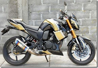 Modification Yamaha Byson black suspension upside-down
