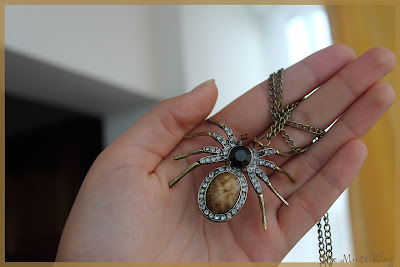 Huge stone spider necklace with long chain