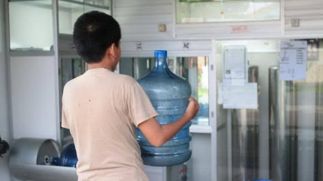 Bahaya Minum Air Galon Eceran, Sumber Penyakit dan Tidak Bersih