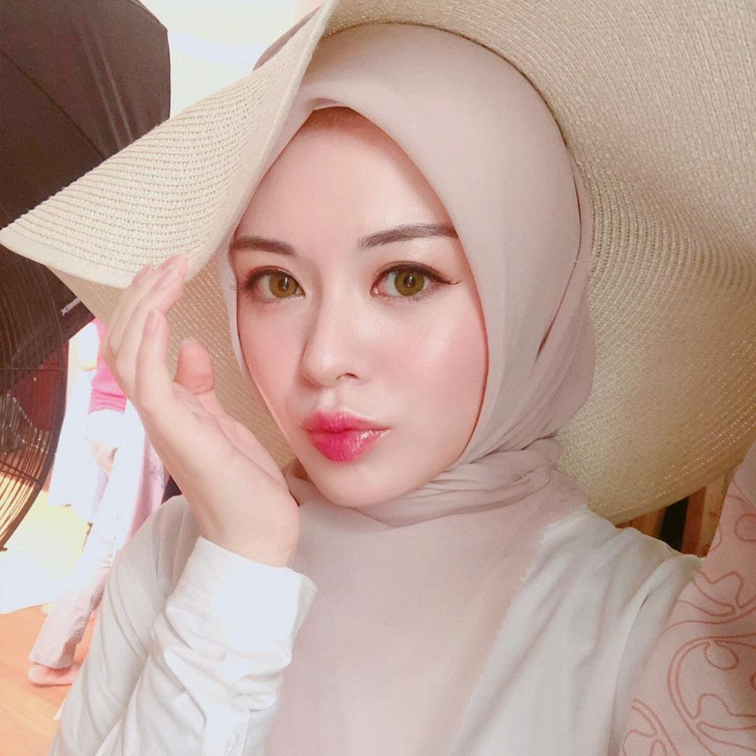 Tutorial Make Up Mata Korea - Model Hijab Terbaru