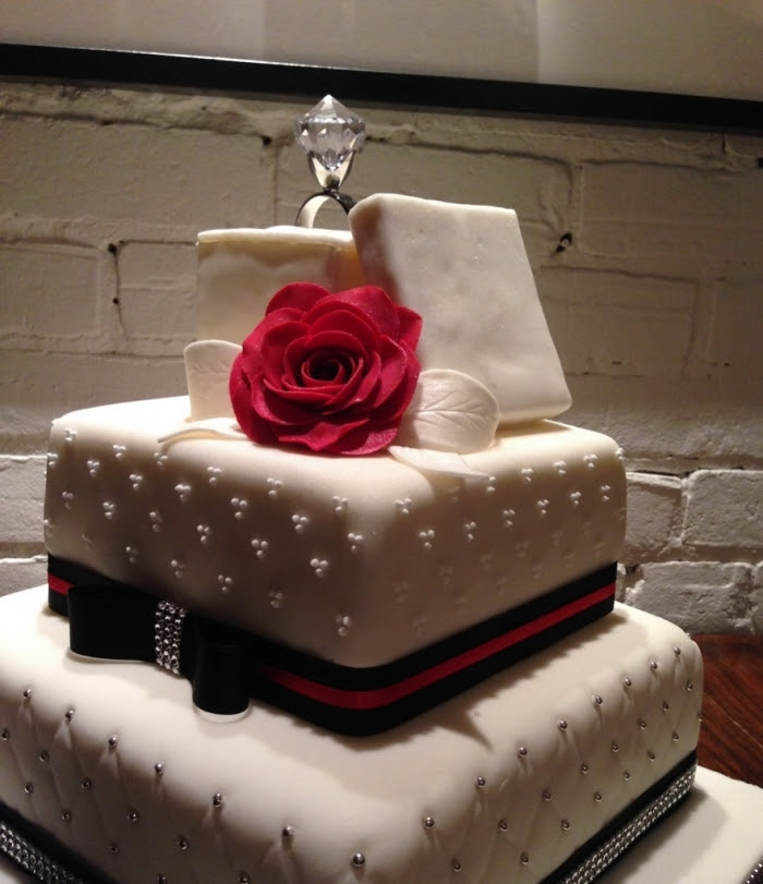 Roses Rouges Gateau De Mariage