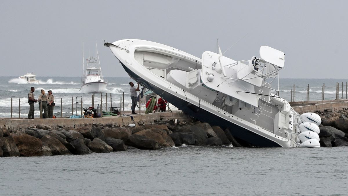 Wrecked boat