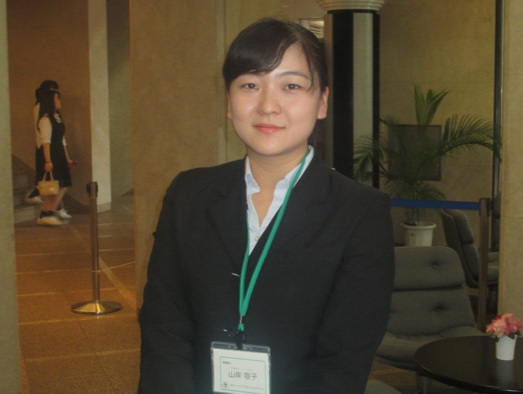 ファッショントレンド ラブリー瀧野川女子学園 先生