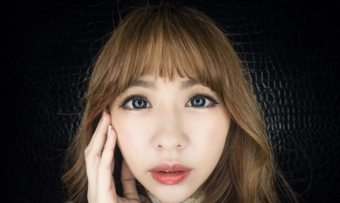 最高 前髪 ぱっつん 海外 モデル 21年の新しいヘアファッションの壁紙