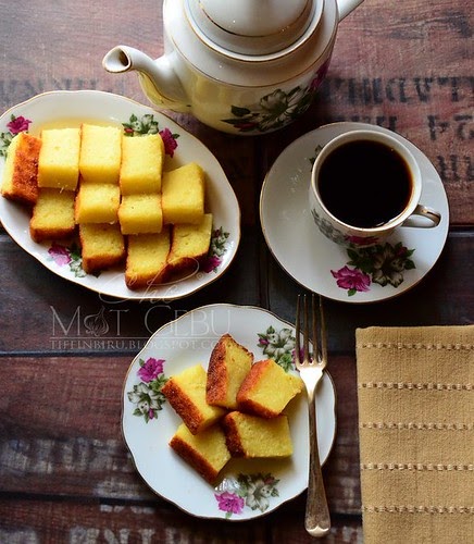 KUIH BINGKA UBI NYONYA