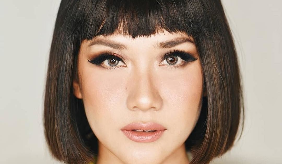 Aneka Contoh  Model Rambut  Pendek  Wanita Tampak Depan Dan 