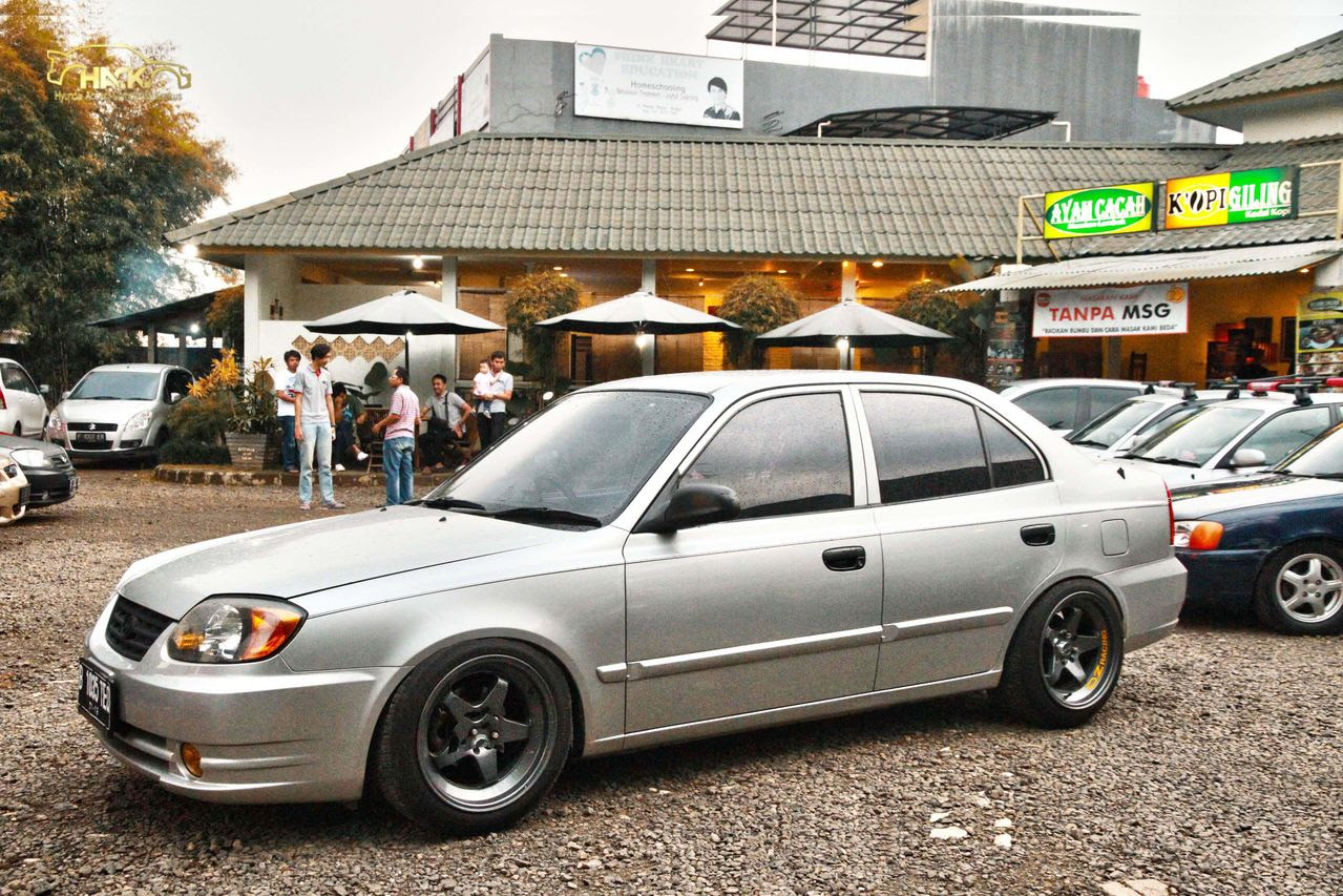 Kumpulan Modifikasi Mobil Sedan Hyundai Elantra Ragam Modifikasi