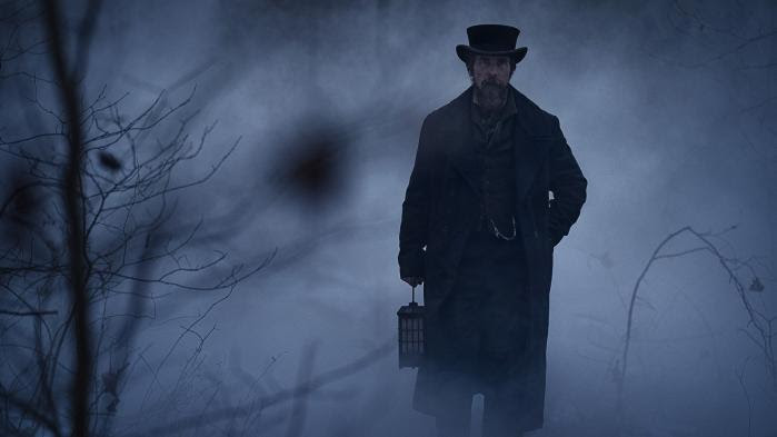 "The Pale Blue Eye" sur Netflix : un thriller gothique avec le jeune Edgar Allan Poe