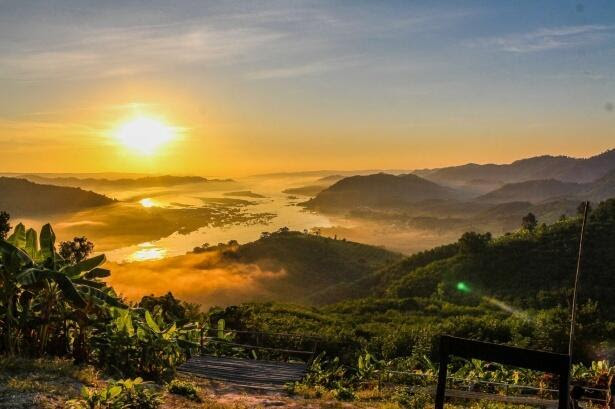 Morning Sunlight Mekong RiverMorning sunlight Mekong River "Phu Huay Isan" Sangkhom District, Nong Khai province, Thailand