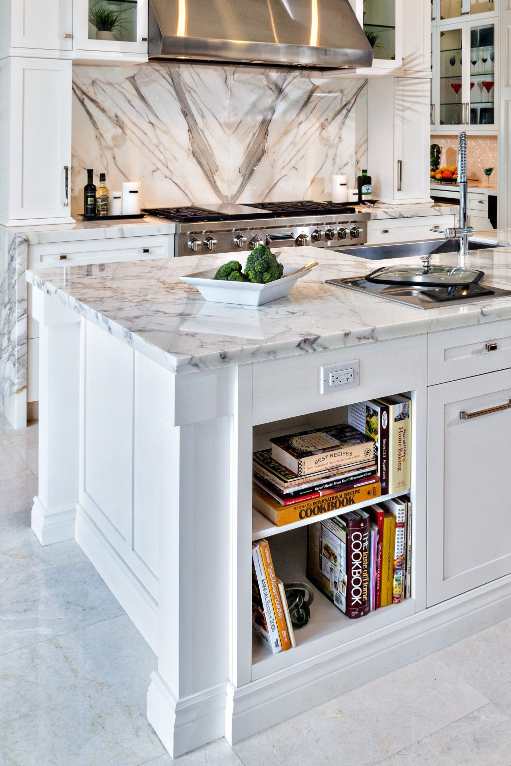 The best white quartz countertops are solid colors. White Marble Kitchen Countertops Design Ideas Countertopsnews