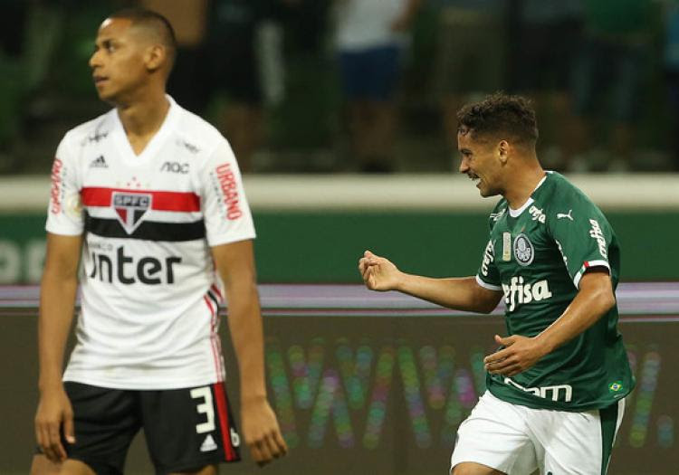 Independente do histórico dos confrontos entre palmeiras e são paulo, o jogo de hoje é diferente. Palmeiras Obtem Marca Historica E Fica A Frente Nas Contas Do Sao Paulo Lance