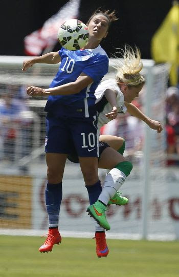 Carli anne lloyd (born july 16, 1982) is an american professional soccer player who plays as a midfielder or forward for nj/ny gotham fc in. Carli Lloyd Height Weight Age Biography Affairs More Starsunfolded