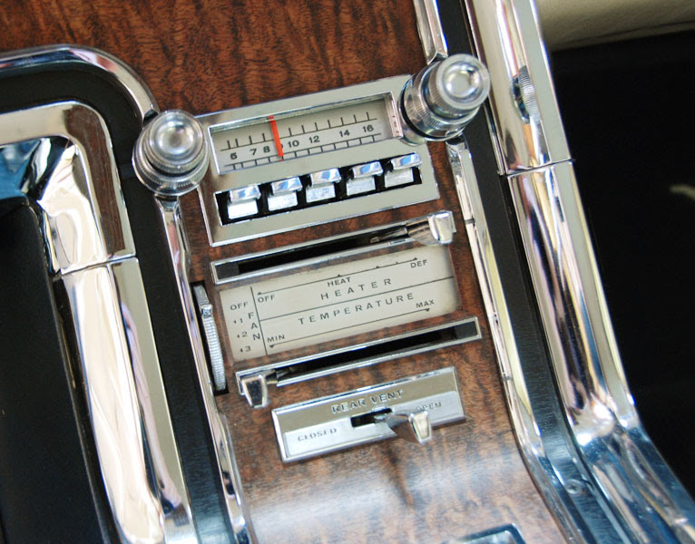1966 Ford Thunderbird