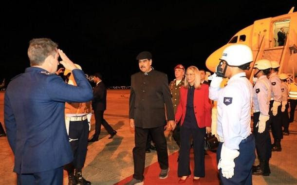 Maduro chega em Brasília para reunião de cúpula com Lula e presidentes sul-americanos