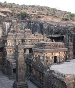 Kailasa Temple: How Was This Massive Hindu Temple Carved out of a Single Rock?