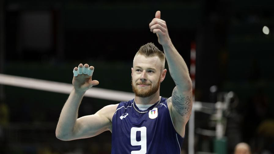 La squadra azzurra di pallavolo maschile sarà in campo da sabato, in cerca di una nuova impresa e di quel podio che se si parla di pallavolo maschile non manca mai da atlanta 1996. Olimpiadi Volley Italia Francia 3 0 Esordio Da La Gazzetta Dello Sport