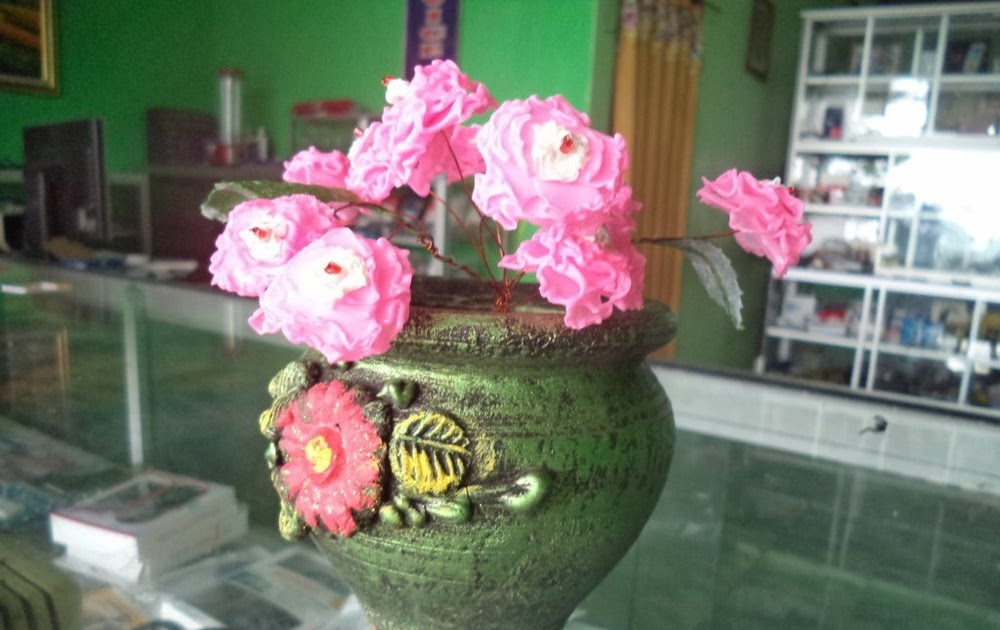  Kerajinan  Tangan  Vas Bunga  Dari Sedotan Kerajinan  Tangan 
