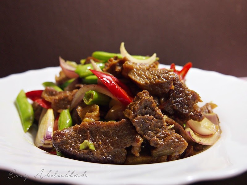 Daging Goreng Kunyit Kelantan Style  EnyAbdullah.Com