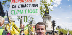 Demonstration for the climate in Paris, as everywhere in France, on May 9, 2021. Several political parties, associations and unions organized this march between the Place de la République and the Place de la Bastille to denounce the lack of ambition of President Macron's environmental policy, especially after the vote of the climate law in the National Assembly.
Manifestation pour le climat à Paris, comme partout en France, le 9 mai 2021. Plusieurs partis politiques,  associations et syndicats ont organisé cette marche entre Les places de la République et de la Bastille pour dénoncer le manque d'ambition de la politique de l'environnement du président Macron, notamment après le vote de la loi climat à l'Assemblée Nationale.© Vincent Gerbet/Hans Lucas (Photo by Vincent Gerbet / Hans Lucas / Hans Lucas via AFP)