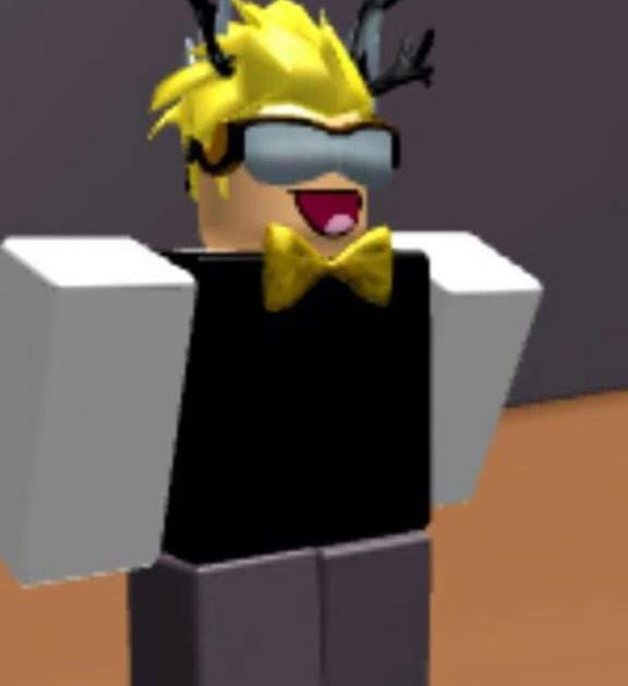 Bennieboo5 1 Day Until Birthday Roblox Amino - cholo outfit roblox