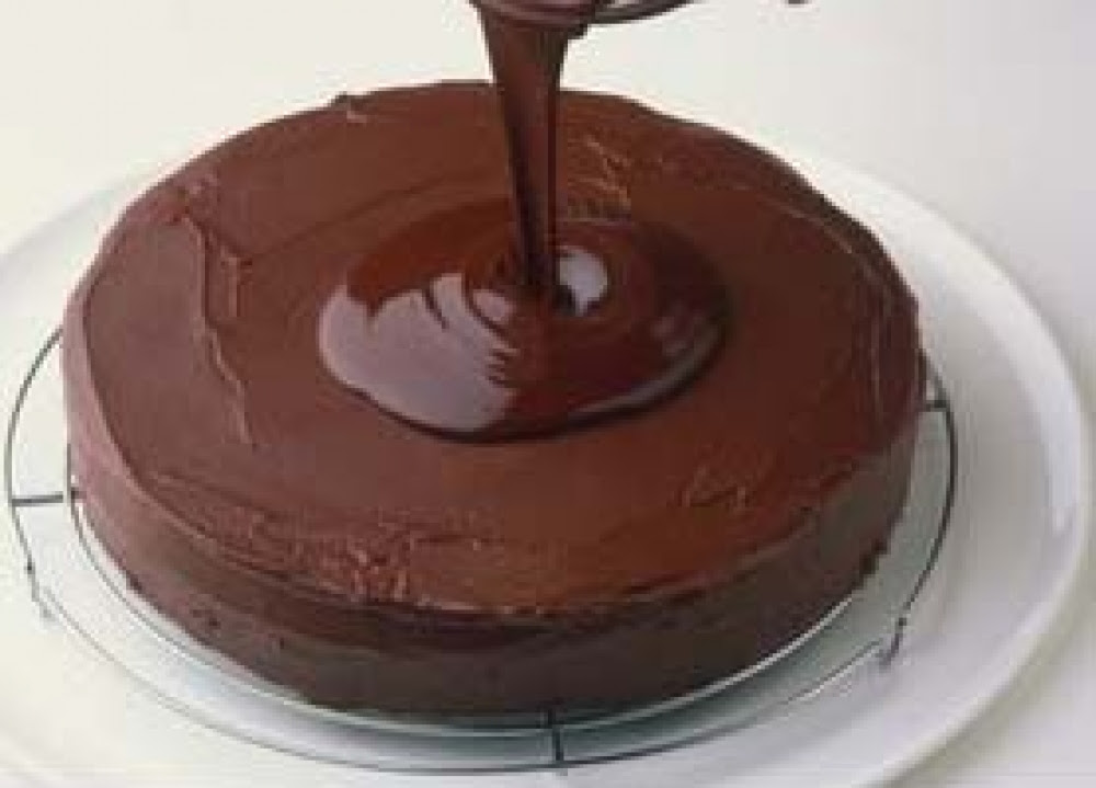 Ricetta torta morbida al cioccolato di frans. Ricetta Glassa Al Cioccolato Bimby Calorie E Valori Nutrizionali