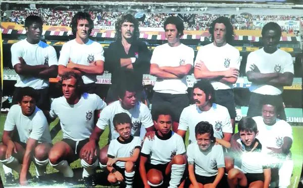 S. C. Corinthians Paulista – 1973 (Campeão da Taça Governador do ...