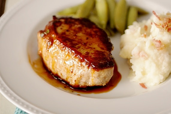 The right steps for cooking boneless center cut pork chops make serving dinner a breeze. Sing For Your Supperapricot Glazed Pork Chops Sing For Your Supper