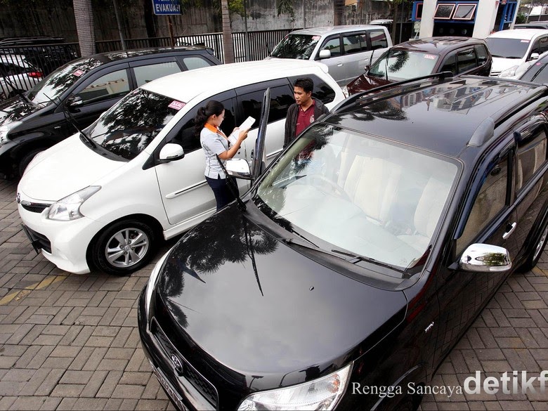 Orang Indonesia  Kalau Beli  Mobil  yang DIpikir Harga Jual  