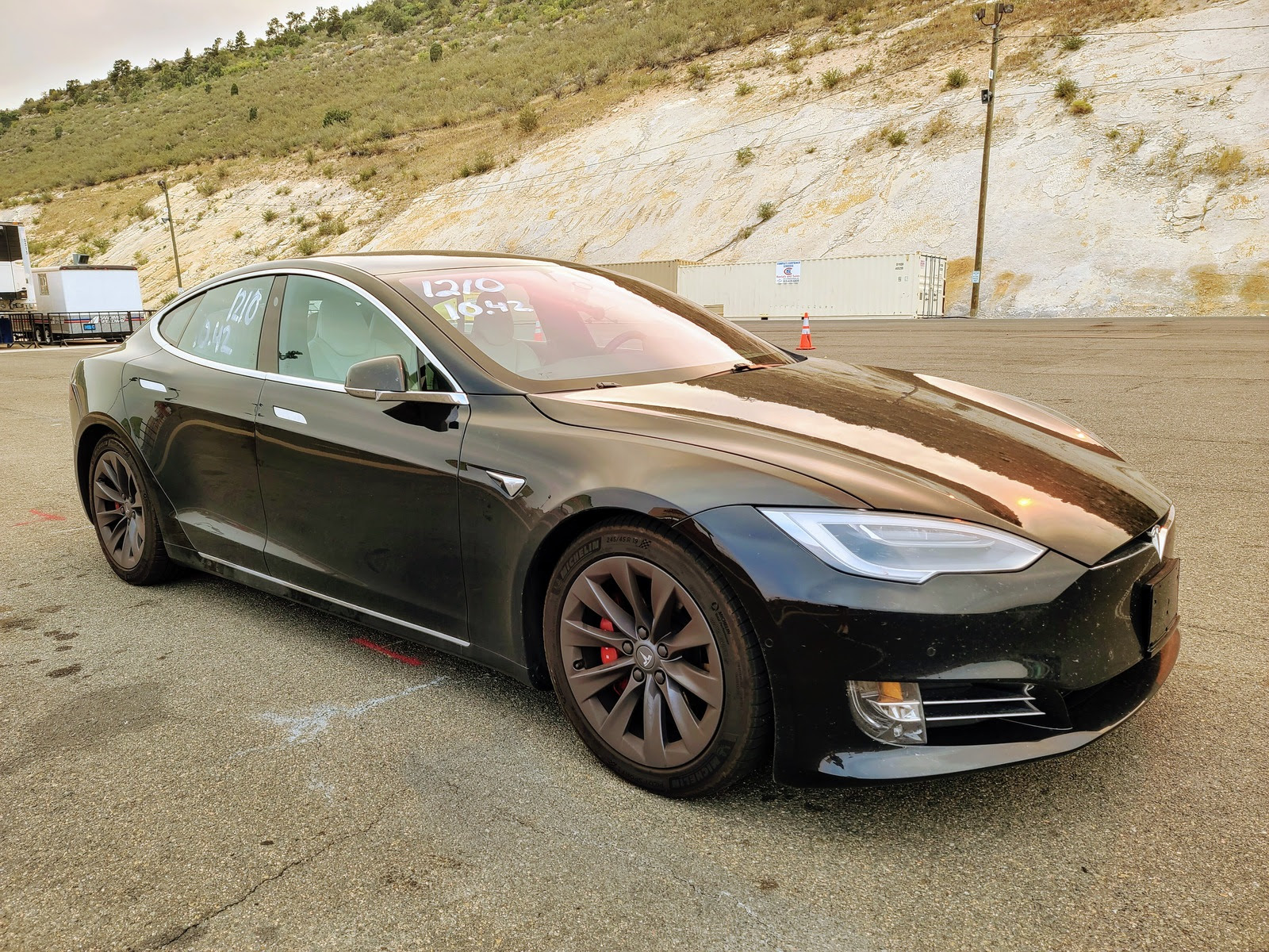 It will hit 60 mph in 2.9 seconds, 2.2 seconds quicker than the. Stock 2020 Tesla Model S Performance 1 4 Mile Drag Racing Timeslip Specs 0 60 Dragtimes Com