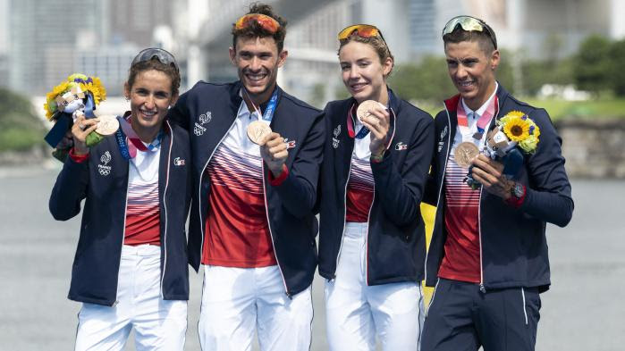 JO 2021 : les triathlètes enfin médaillés, les Bleues en finale du rugby à 7, Dressel supersonique... Ce qu'il faut retenir de la nuit à Tokyo