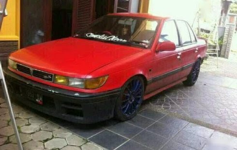 Unduh Gambar Mobil Lancer Tahun 90