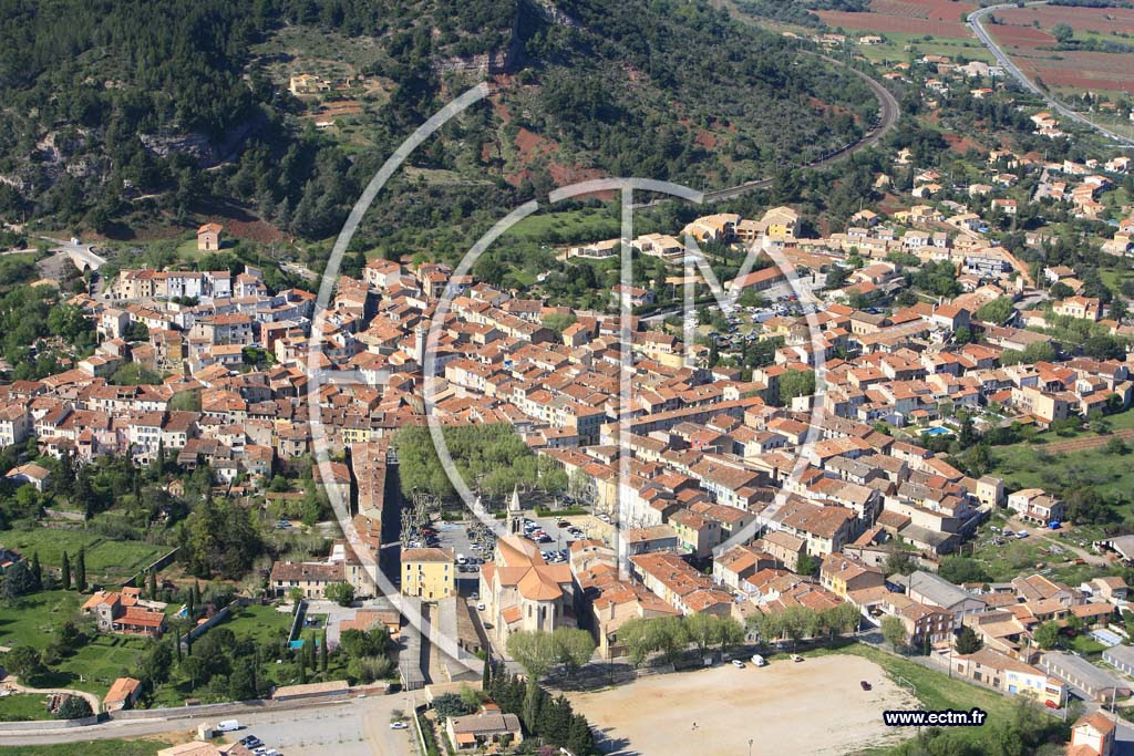 Cette administration s'étend sur 6 032 km². Google Maps Gonfaron 83