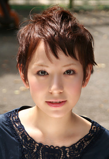 ヘアカタログ ベリーショート 女