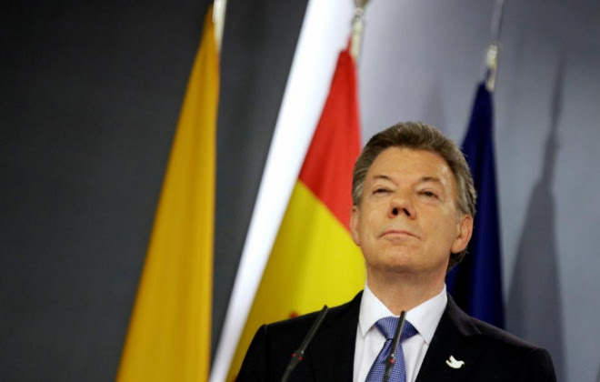 Un premio merecido el premio es muy merecido porque santos se involucró en el proceso desde el inicio de su mandato en contra de otras expectativas el nobel de la paz al mandatario colombiano retribuye los esfuerzos tenaces para poner fin a una guerra civil de más de 50 años, precisó la. Premios Nobel 2016 El Presidente De Colombia Juan Manuel Santos Premio Nobel De La Paz El Mundo