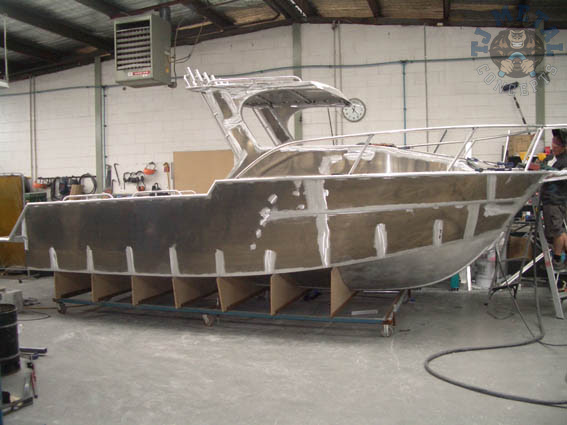 karmiz: aluminum sheet metal for boat building