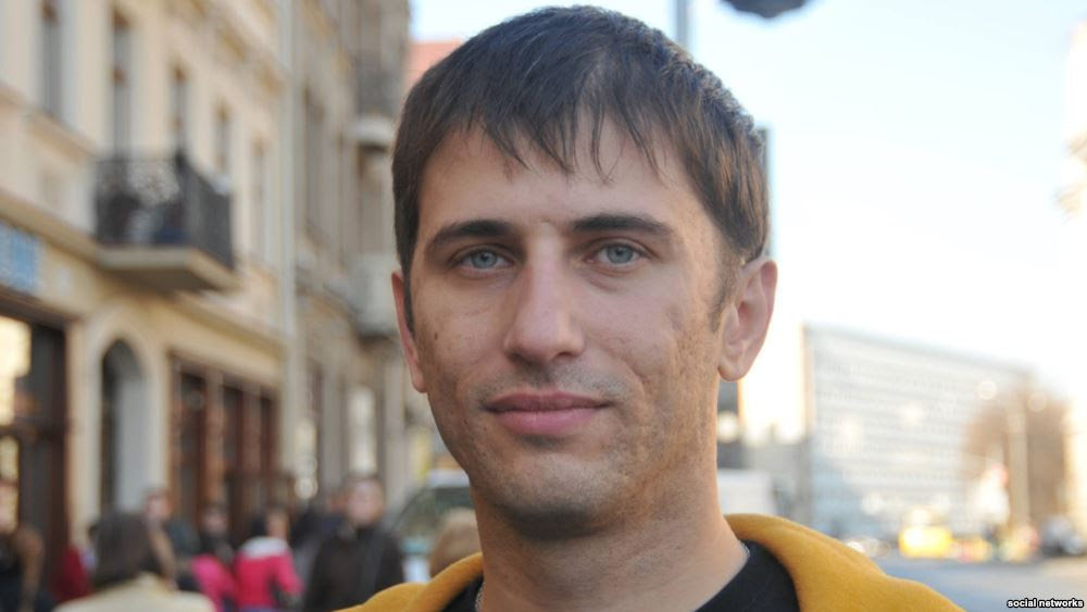 Tvs ovens laptops fridge freezers coffee machines mobiles vacuum cleaners headphones. Ukrainian Consumers Have The Right Be Served In Ukrainian Activisteuromaidan Press News And Views From Ukraine