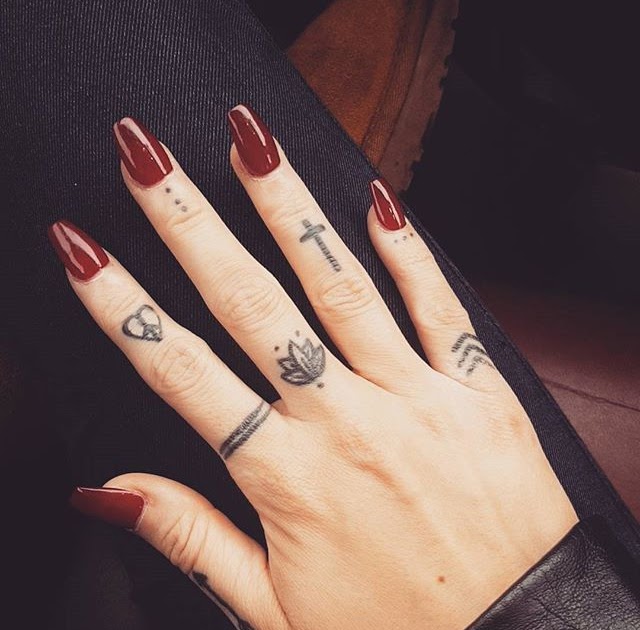 Meaningful Girly  Finger  Tattoo  Designs Tatto Pictures
