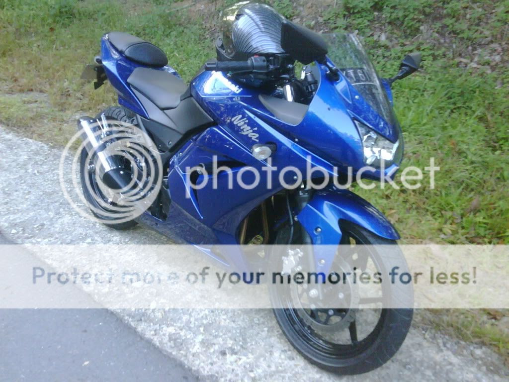  JUAL  kawasaki ninja250 2011 biru dongker samarinda 
