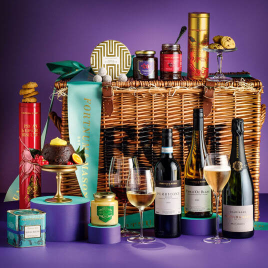 The Classic Christmas Hamper