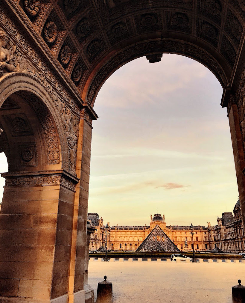 Louvre Paris Mania