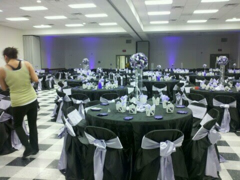 Choose purple wedding invitations and add a touch of regal flair to your ceremony. Dacia S Blog Ft Lauderdale Wedding Reception Decor Classic And Simple In Ivory And Black