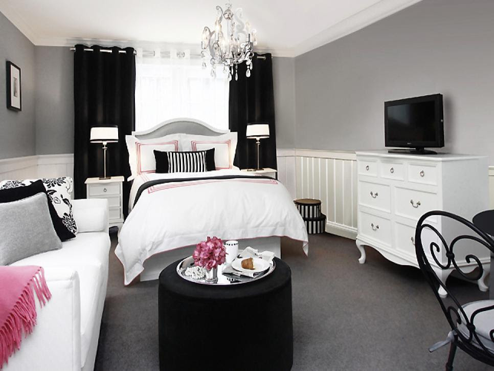 With the right design, small bedrooms can have big style. Small Gray And White Bedroom Ideas Arbeitslos Tagebuch