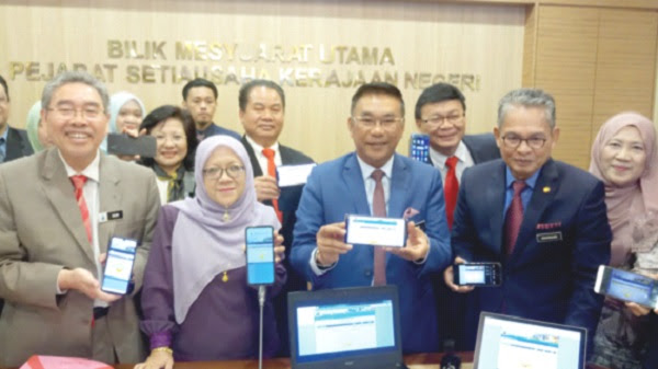 Tingkat 6,blok b, wisma muis. 9 000 Penjawat Awam Bakal Terima Manfaat Daily Express Online Sabah S Leading News Portal