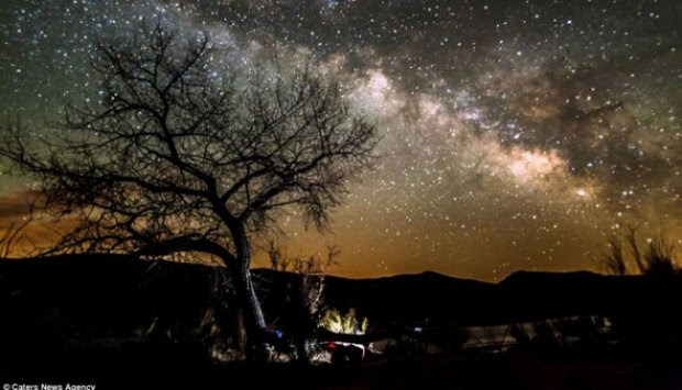 pemandangan langit di malam hari Pemandanganoce