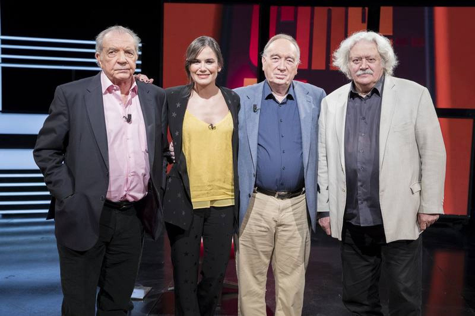  Participantes del coloquio en el Día Mundial del Teatro