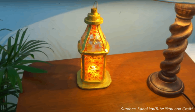  Cara  Membuat  Lentera Lampu  Dari  Botol  Bekas  mazalie