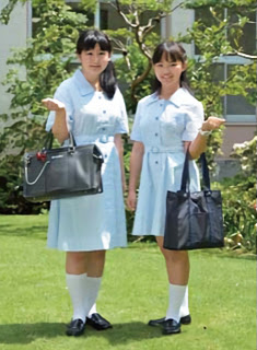 頌栄 女子 学院 中学校 Hallesxt