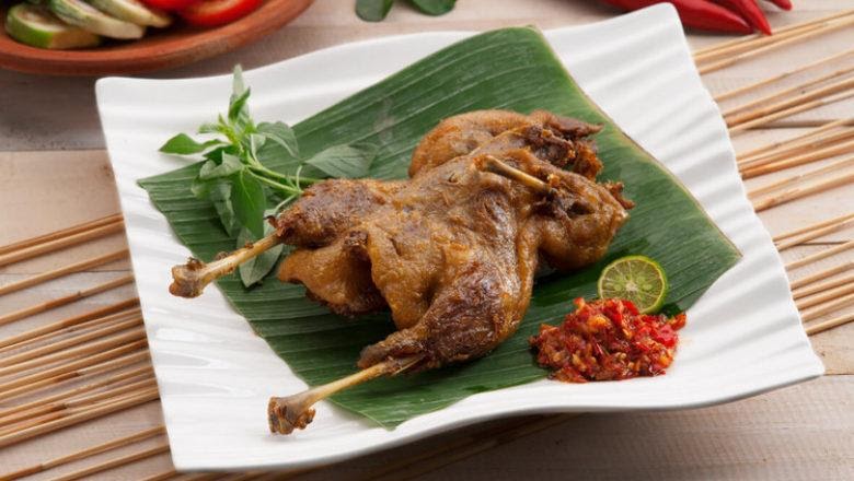 Resep Sambal Lalapan Bebek Goreng : Hadirkan Bebek Goreng ...