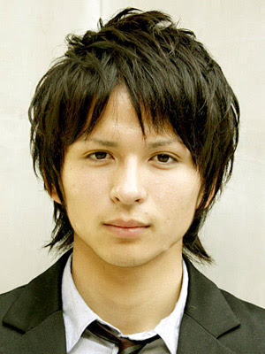 髪型 メンズ 短髪 面長 Ana Gugunava
