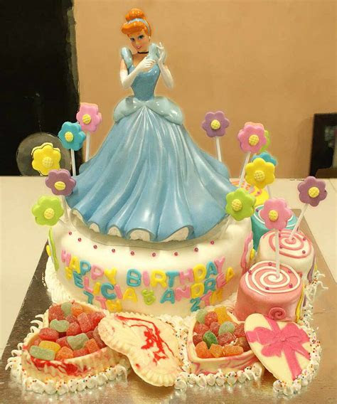  Kue  Ulang Tahun  Anak  Perempuan  Holland Bakery Berbagai Kue 